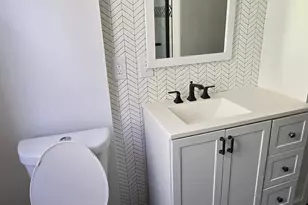 47 Dickerman St, New Haven, CT 06511 - Photo 7