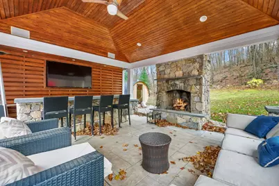 3 Alexandra Drive, New Fairfield, CT 06812 - Photo 3