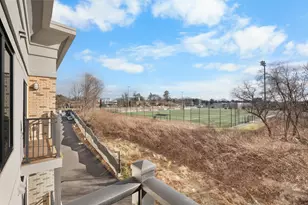 5545 Park Ave, Fairfield, CT 06825 - Photo 7