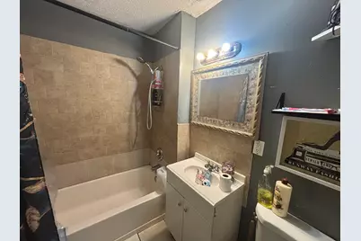 134 Magnolia Street, Hartford, CT 06112 - Photo 5