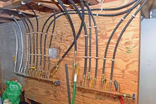 385 Broad St, New London, CT 06320 - Photo 23