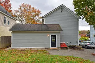 385 Broad St, New London, CT 06320 - Photo 27