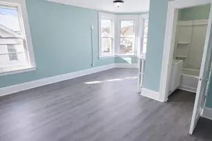 21 Pearl St, Torrington, CT 06790 - Photo 3