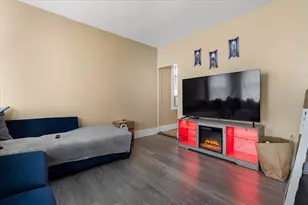 205 Smith St, Bridgeport, CT 06607 - Photo 17