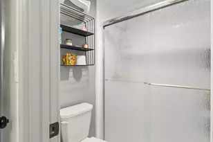 64 Greenwich Way, Milford, CT 06460 - Photo 21