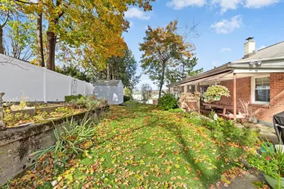 186 Hubbell Avenue, Waterbury, CT 06708 - Photo 17