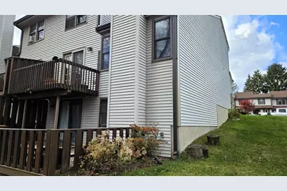 9 Tanner Crossing #9, Wethersfield, CT 06109 - Photo 3
