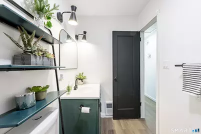 58 Plymouth Avenue South, Groton, CT 06340 - Photo 13