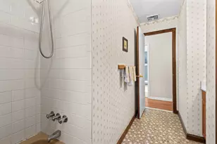 16 Katy Ln, Norwalk, CT 06851 - Photo 23