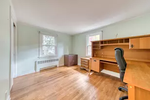 3 Avon St Ext, Enfield, CT 06082 - Photo 5