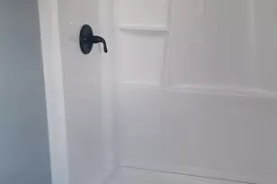 28 Circle Dr, Windham, CT 06256 - Photo 21