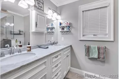 289 Agawam Drive #B, Stratford, CT 06614 - Photo 31