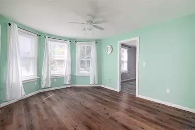 27 Wood Street, Seymour, CT 06483 - Photo 7