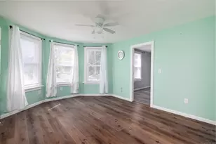 27 Wood St, Seymour, CT 06483 - Photo 7