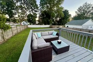 111 Fort Hale Rd, New Haven, CT 06512 - Photo 21