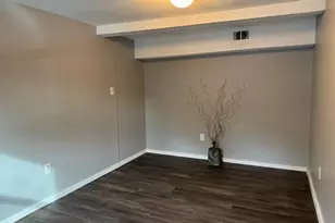 33 Oak St, Derby, CT 06418 - Photo 7