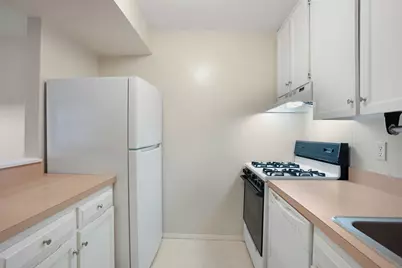 8 Quarry Corner #8, Ridgefield, CT 06877 - Photo 11