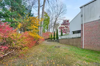 8 Quarry Corner #8, Ridgefield, CT 06877 - Photo 3