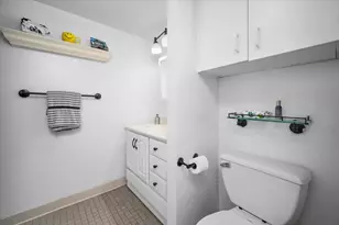 127 Greyrock Pl, Stamford, CT 06901 - Photo 15