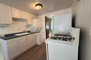 255 Fairfield Woods Rd, Fairfield, CT 06825 - Photo 7