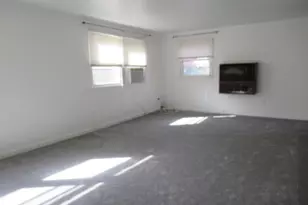 255 Fairfield Woods Rd, Fairfield, CT 06825 - Photo 5