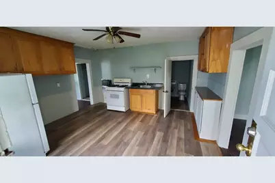 144 Pleasant Street, New Britain, CT 06051 - Photo 27