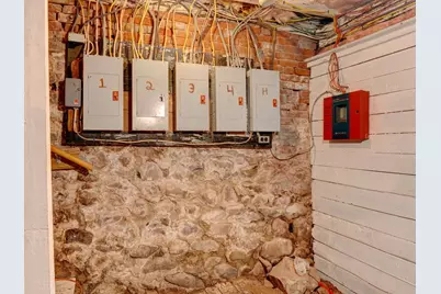 144 Pleasant Street, New Britain, CT 06051 - Photo 13