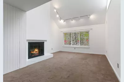 301 Post Road East #APT 18, Westport, CT 06880 - Photo 3