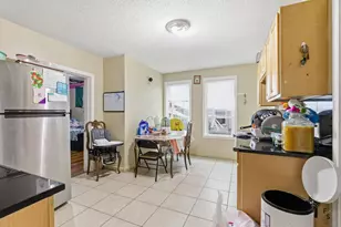 835 East St, New Britain, CT 06051 - Photo 9