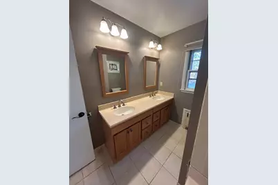 43 Margaret Circle, Naugatuck, CT 06770 - Photo 13