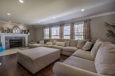 2107 North Benson Road, Fairfield, CT 06824 - Photo 7