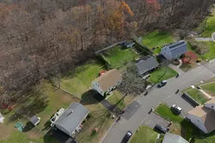 21 Longwood Dr, Naugatuck, CT 06770 - Photo 29