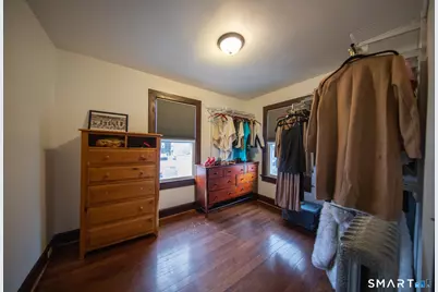 16 Pacific Street, New London, CT 06320 - Photo 23