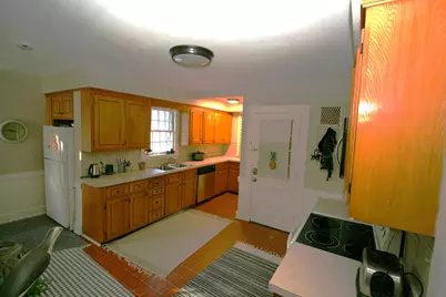 5 Oakland Street, Bristol, CT 06010 - Photo 11