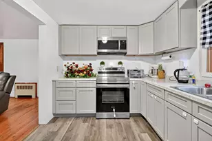 170 Woodland St, Windsor, CT 06095 - Photo 5