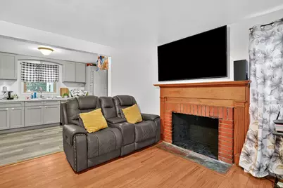 170 Woodland Street, Windsor, CT 06095 - Photo 9