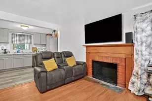 170 Woodland St, Windsor, CT 06095 - Photo 9