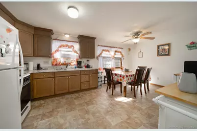 66 Elizabeth Ann Drive, New Haven, CT 06512 - Photo 17