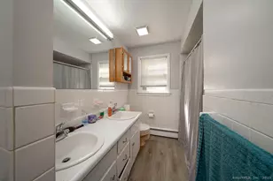 66 Elizabeth Ann Dr, New Haven, CT 06512 - Photo 7