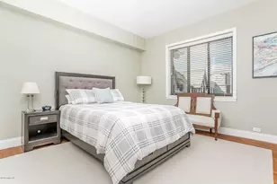 47 Lafayette Pl, Greenwich, CT 06830 - Photo 15