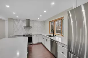 252 Woodmont Dr, East Hartford, CT 06118 - Photo 9