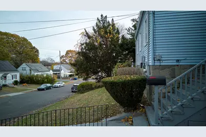 123 Beverly Drive, Bridgeport, CT 06610 - Photo 7