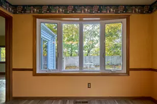 123 Beverly Dr, Bridgeport, CT 06610 - Photo 17