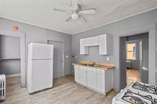 127 Pearl St, Waterbury, CT 06704 - Photo 25