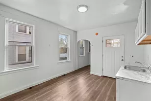 127 Pearl St, Waterbury, CT 06704 - Photo 11