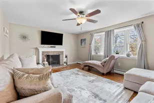 69 Dartmouth Dr, East Hartford, CT 06108 - Photo 9