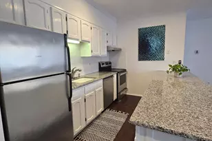 15 Victory St, Stamford, CT 06902 - Photo 5