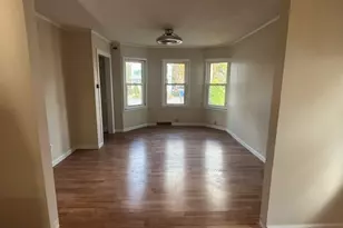 9 Bushnell Pl, Norwich, CT 06360 - Photo 11