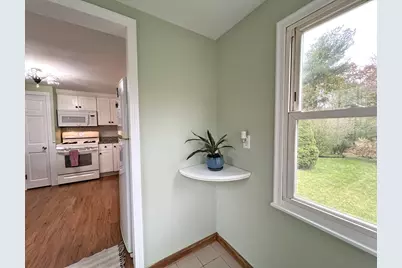 63 Maple Ridge Drive, Somers, CT 06071 - Photo 3