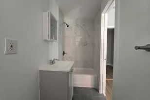 25 Whittier St, Bridgeport, CT 06605 - Photo 3